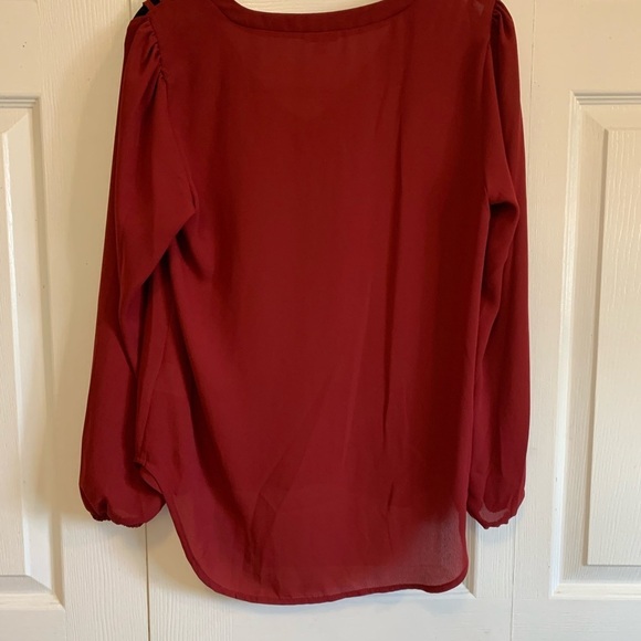 Lily white dark red sheer like blouse with cut out shoulders - Picture 3 of 8